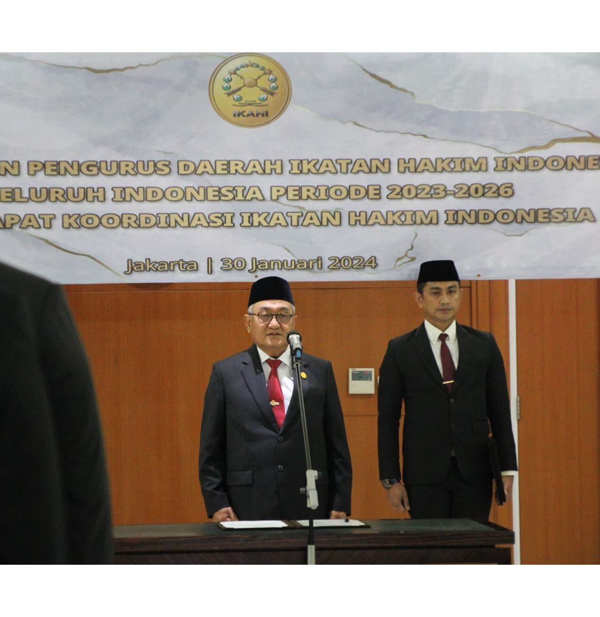 Cipta Sejarah Baru, Ketua Umum PP IKAHI Lantik Serentak 34 Pengurus Daerah