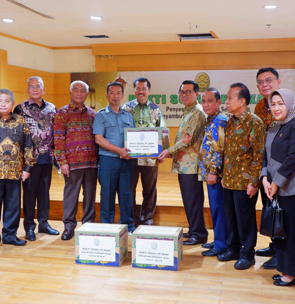 Pemberian Paket Sembako Gratis Tahun 2022